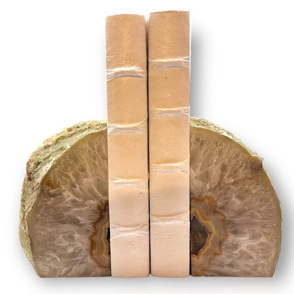 Natural Geode Bookend Butterfly Wings Shape, Unique gift, Weighs 6+ lbs. (EP) - Picture 4 of 15